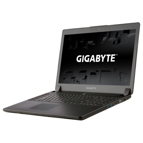 Gigabyte P57X i7-7700 16GB 256+1TB GTX1070 W10 17"